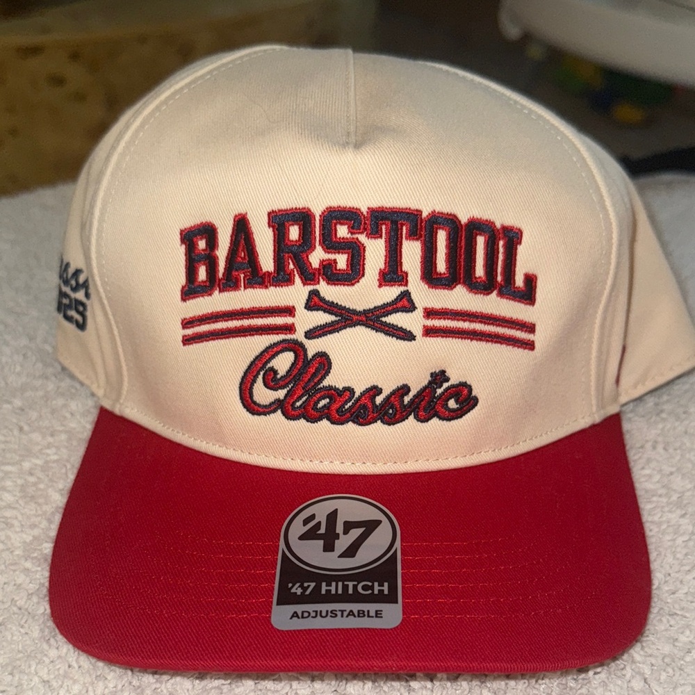 47 Brand Barstool Classic Red and Cream Hat